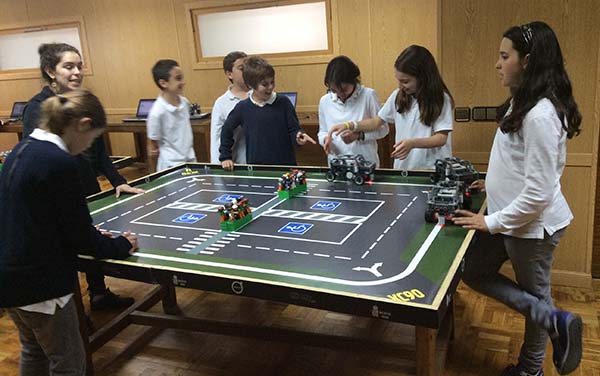 Taller Volvo-Lego en el Colegio Arturo Soria