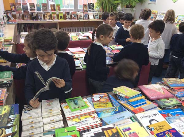 Celebración del Día del Libro en el colegio Arturo Soria