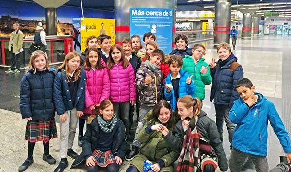 4º de Primaria visita Metro-Madrid