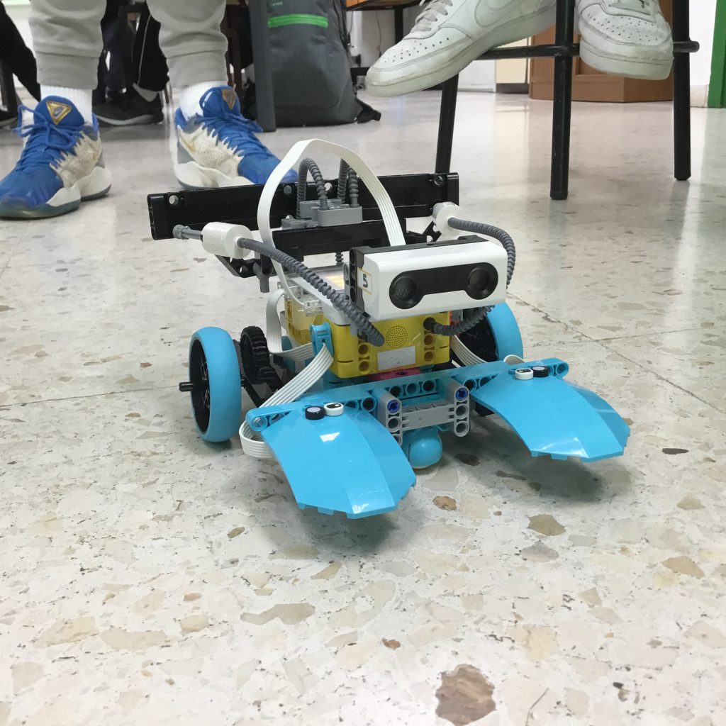 Proyectos de robótica con Lego Education